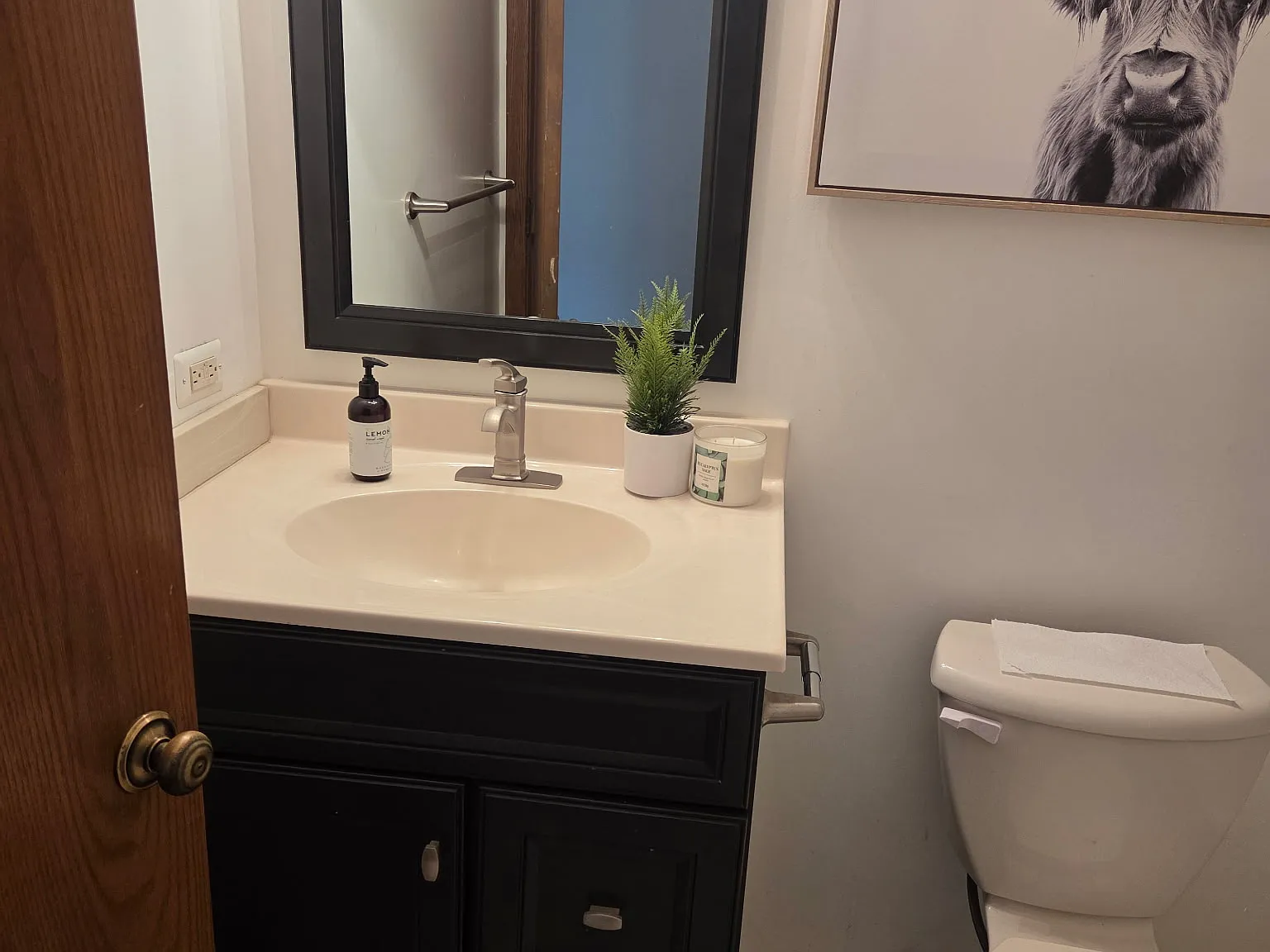 3 bed, 1400 sqft, $2,200 — Photo 4