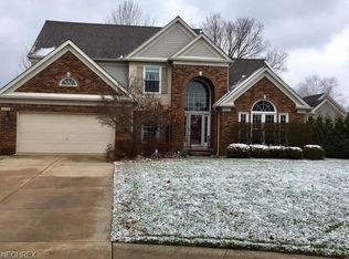 10011 Ezra Ct, Twinsburg, OH 44087