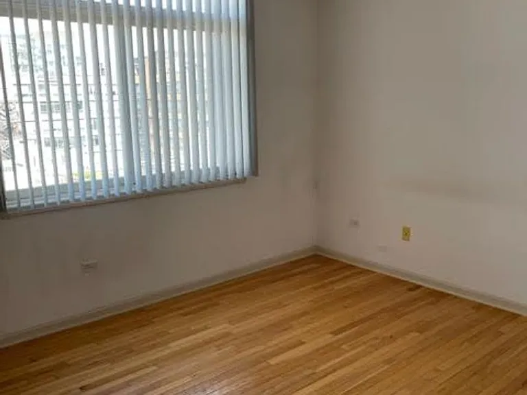 680 N Green St #707 — Photo 8