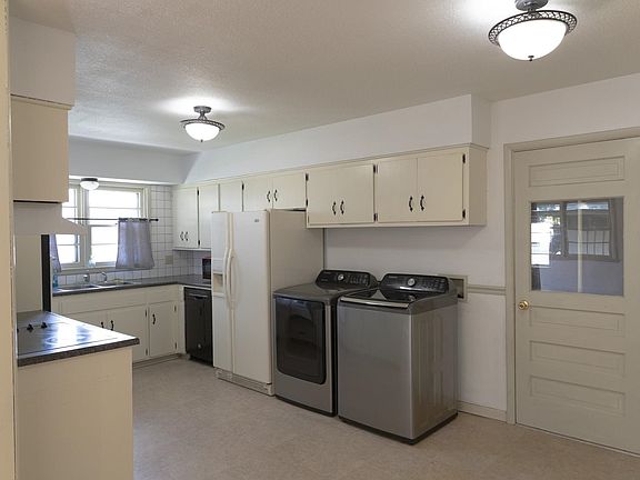 5th image of 4408 W Memory Ln
