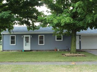 1108 W 2nd St, Ligonier, IN 46767