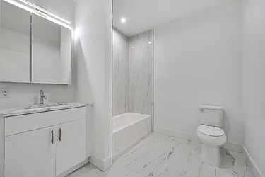 3309 Liberty Avenue, #404