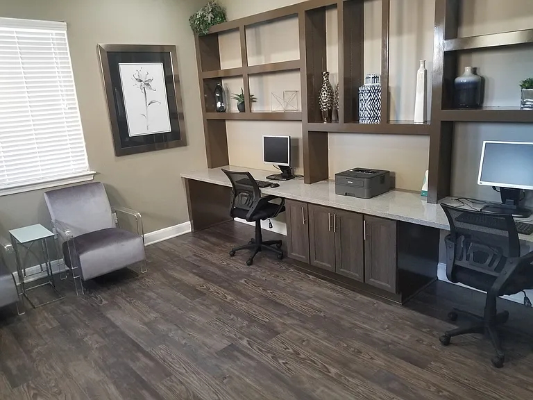 Timberlakes At Atascocita — Photo 16
