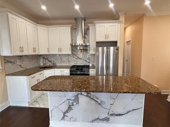 66 Grant Ave #2, Brooklyn, NY 11208