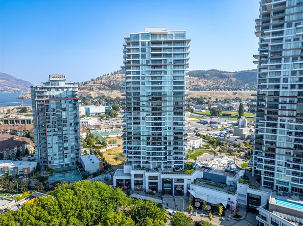 1181 Sunset Dr #1405, Kelowna, BC V1Y 0L4