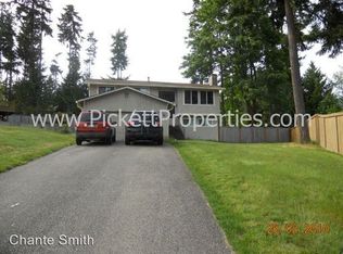 9195 Kristi Ct NW, Bremerton, WA 98311