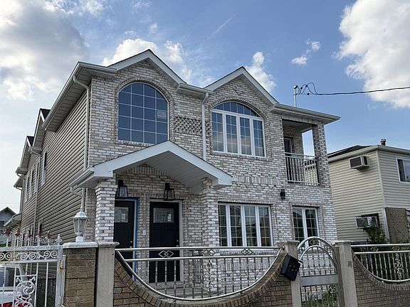 3rd image of 15137 136th Avenue