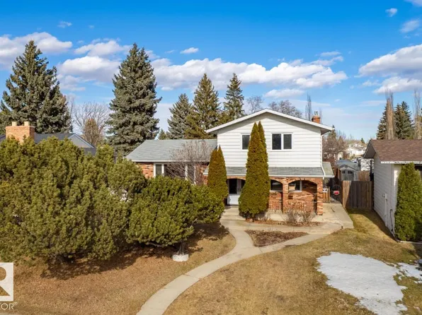 1412 Knottwood Rd E, Edmonton, AB T6K 2J9