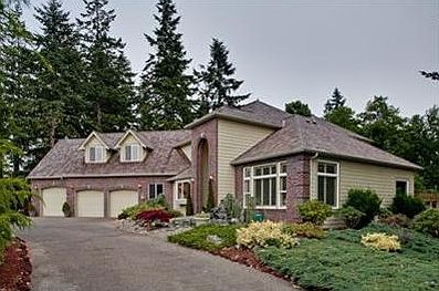 Circular dr, curb appeal +