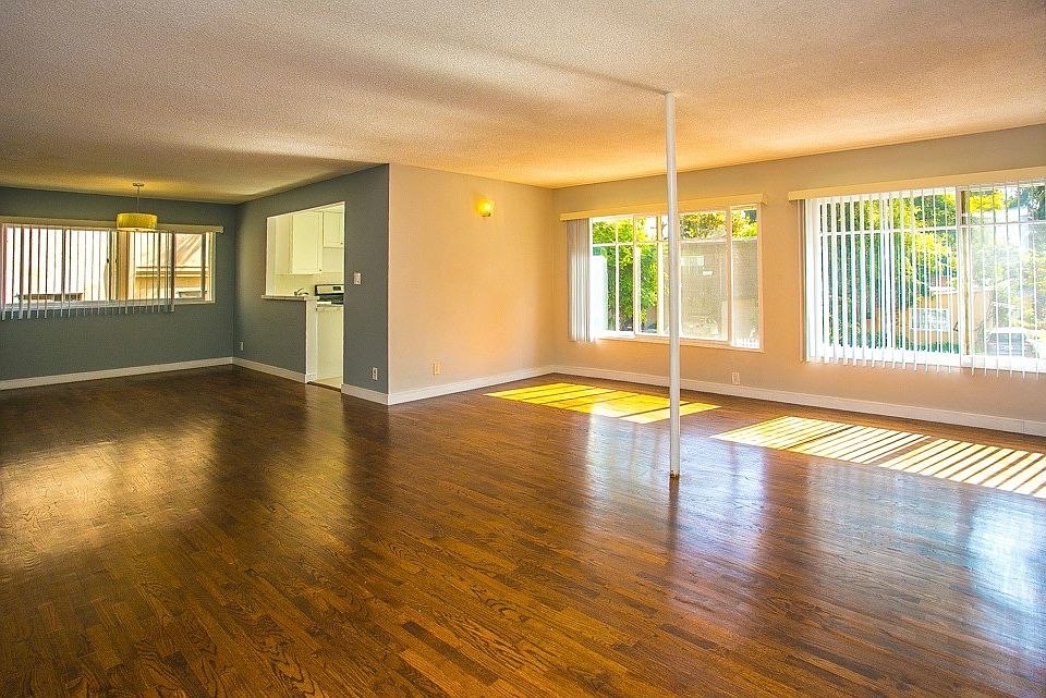 1st image of 11621 Chenault St APT 1