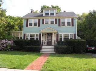 160 Dickerman Rd, Newton, MA 02461
