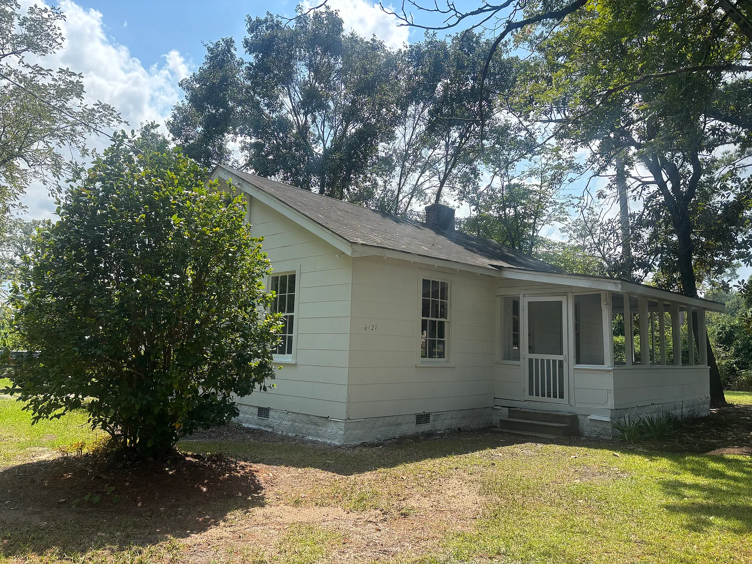 2 bed, 832 sqft, $1,100 — Photo 1