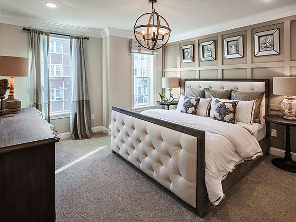 Spacious owner s suite in the Murray Hill with Walk-In Closet