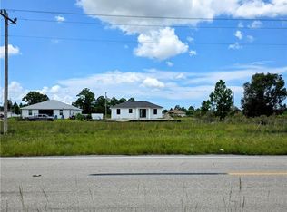 924 Columbus Blvd, Lehigh Acres, FL 33974