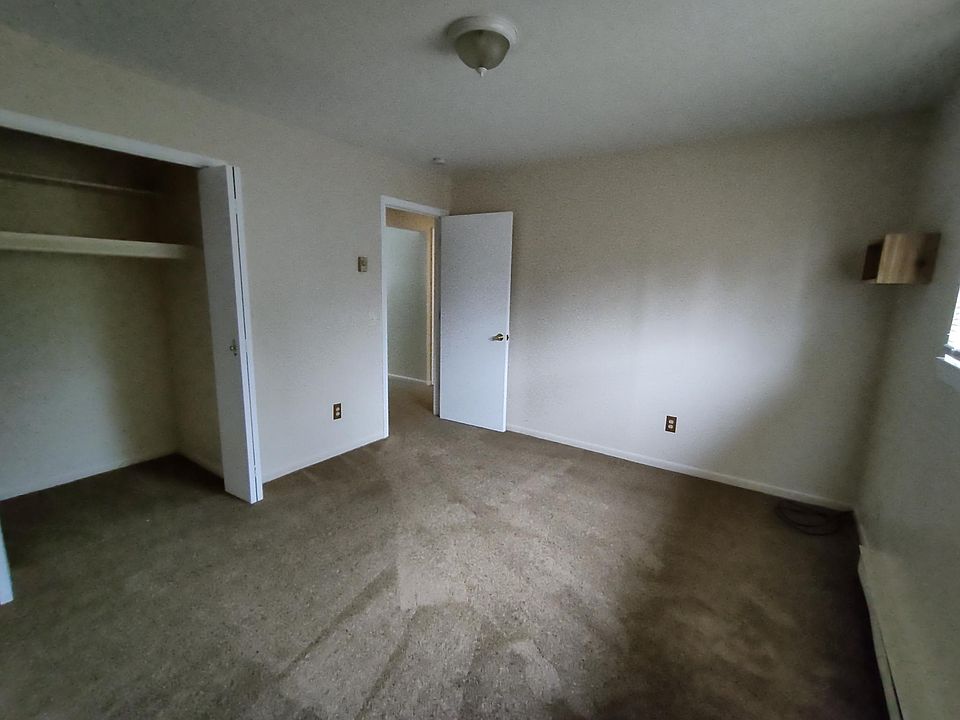 1st image of 553 Woodworth St