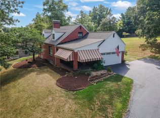 5800 Kings School Rd, Bethel Park, PA 15102
