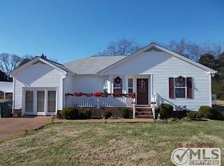 722 Fields Ln, Lebanon, TN 37087