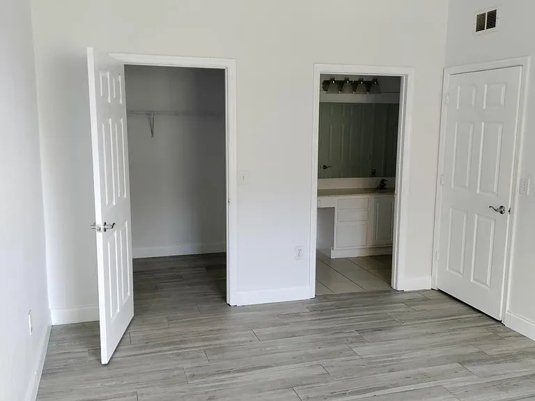 6240 Contessa Dr #105 — Photo 14
