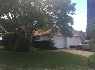 1127 Summit Crst, San Antonio, TX 78258