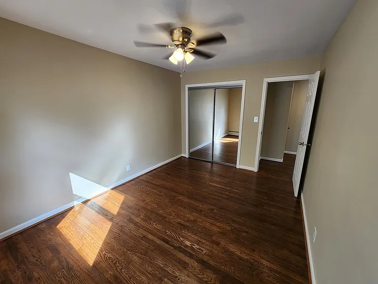 4955 Kelsch Ln — Photo 14