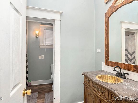 5th image of 1026 Thomas St SE