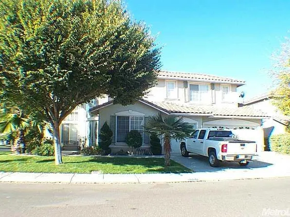 4001 Bella Tuscany Dr, Modesto, CA 95356