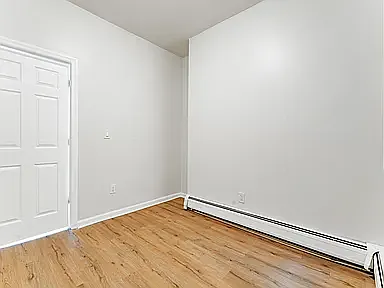 2 bed, $1,900 — Photo 2