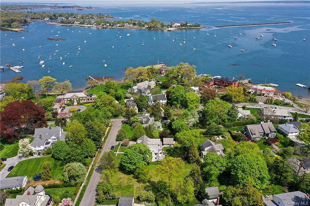 Linden Avenue, Larchmont, NY 10538 | Zillow