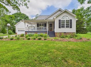 5309 Meadow Field Dr, Mebane, NC 27302