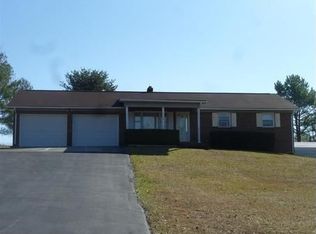 1154 Springwood Ct, Moneta, VA 24121