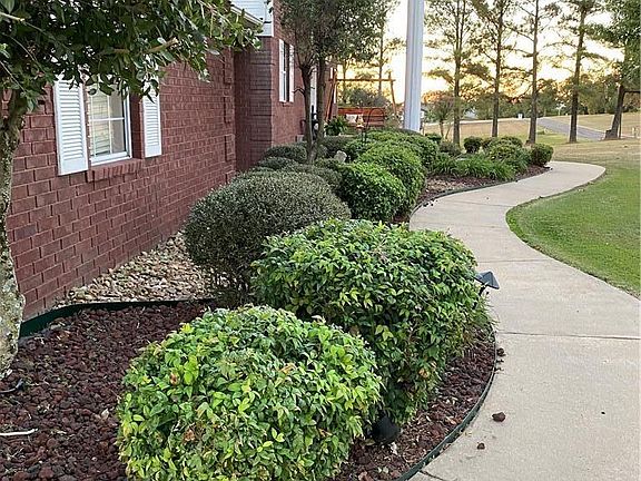 3rd image of 3 Bluff Dr