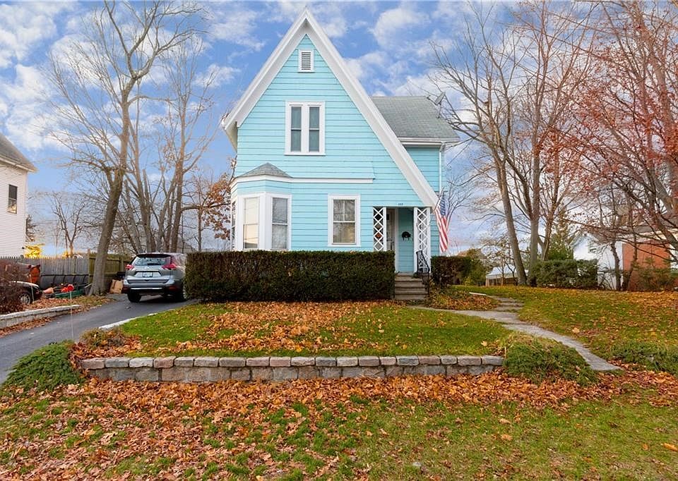 1st image of 229 Woodbine St