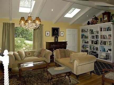 Vaulted ceilings, skylights