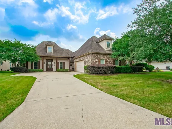 12348 Oak Fields Dr, Geismar, LA 70734