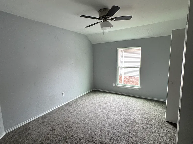 11092 Quest Dr — Photo 26