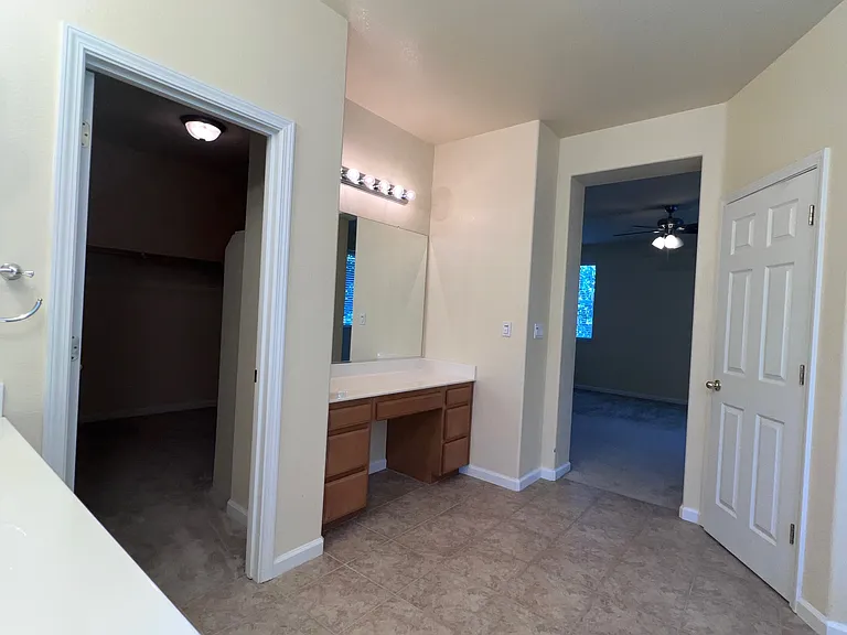 771 Cathedral Way — Photo 33