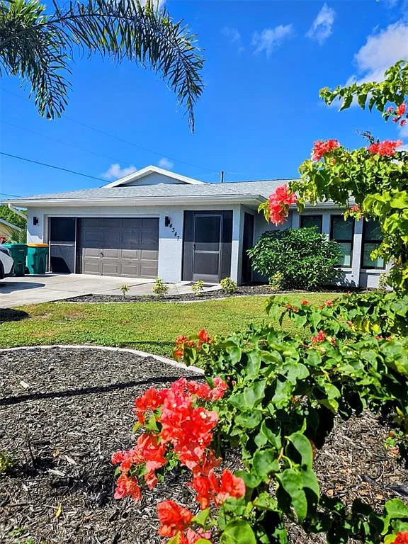3 bed, 2.0 bath, 1534 sqft, $4,300 — Photo 1