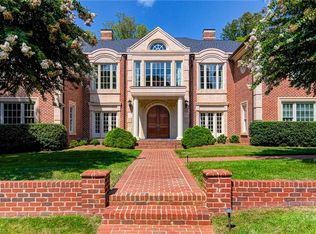 1085 Fieldwood Ln, Winston Salem, NC 27106