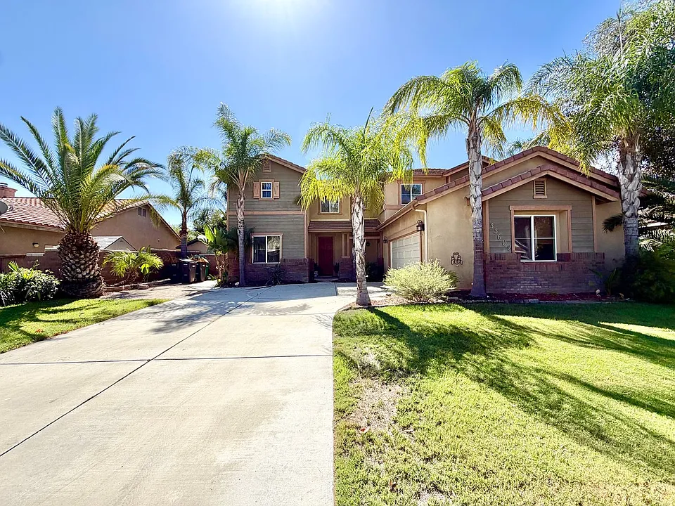 33602 Magnetite St