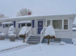 8127 Grace St, Highland, IN 46322