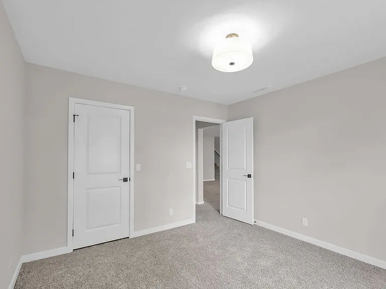 11020 S 97th St — Photo 36