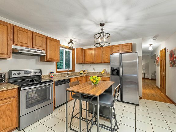3rd image of 254 Robert Rogers Road