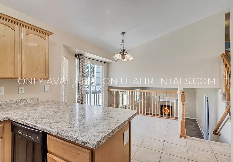 1152 N 120th St W — Photo 9