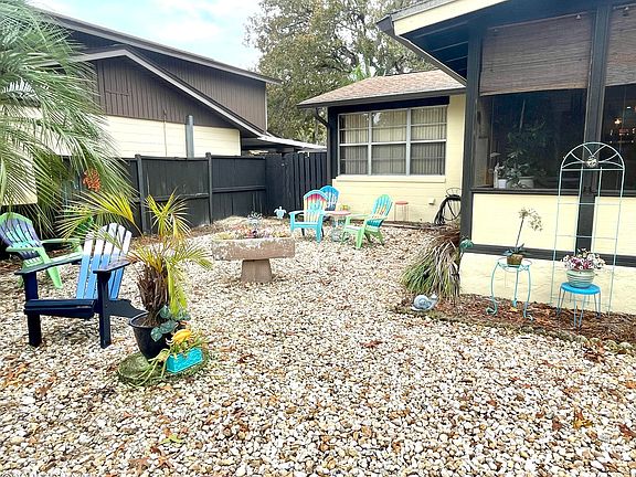 5th image of 127 Cypress Pond Rd