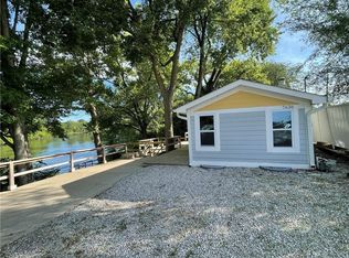 7636 River Rd, Indianapolis, IN 46240