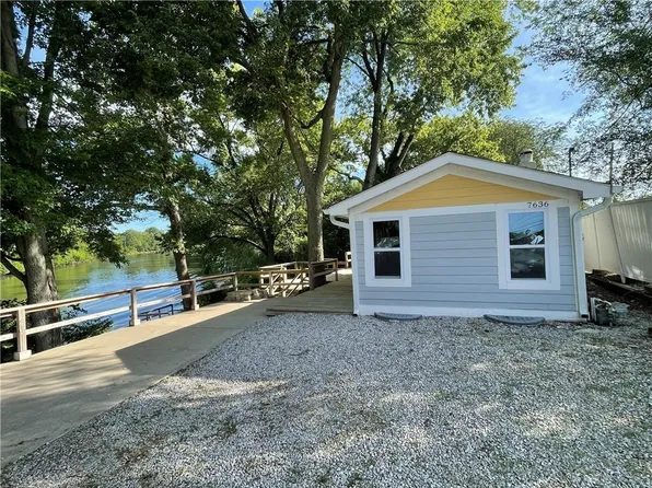 7636 River Rd, Indianapolis, IN 46240