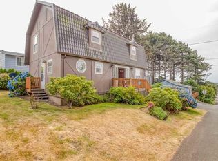 3134 NW Neptune Ave, Lincoln City, OR 97367