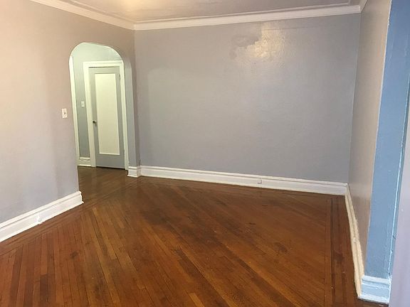 2nd image of 160 Grumman Ave #102