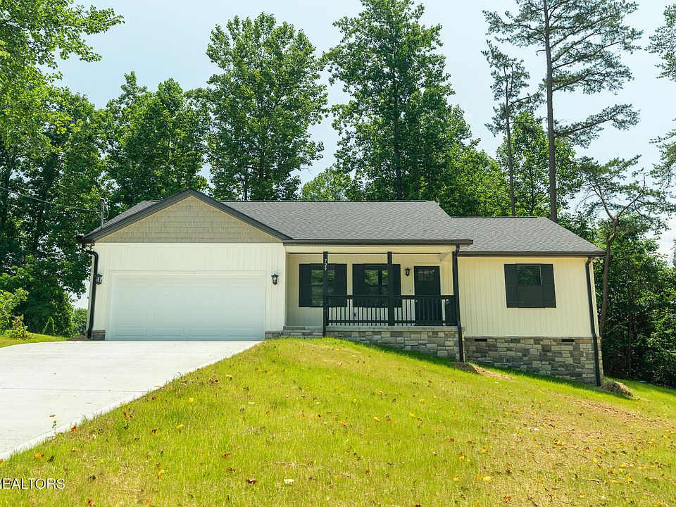 1st image of 729 Whippoorwill Cir