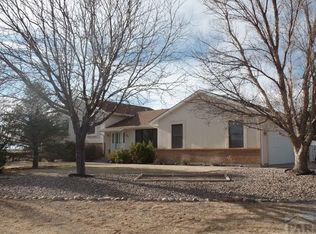 95 S Golfwood Dr W, Pueblo West, CO 81007